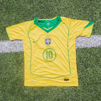 Ronaldinho – Brasil - 2004/05