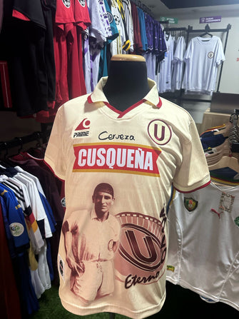 Universitario - Temporada 2001 - Edición Especial